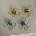 Trendy Hollow Out Flower Beaded Stud Earrings 6W6JER590