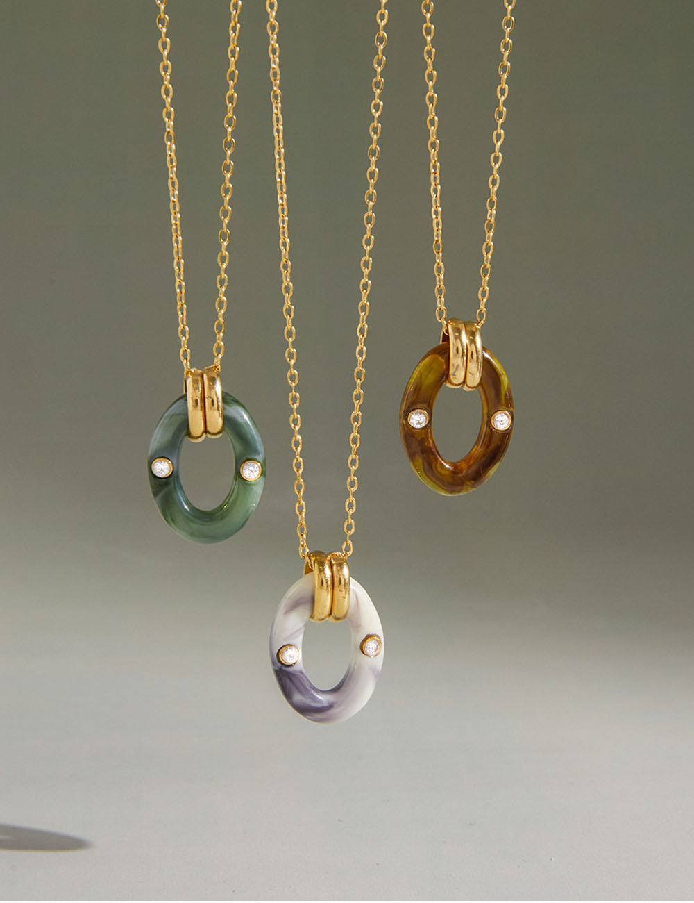 Vintage Gold Oval Pendant Necklace - DippedShop Wholesale - #8867