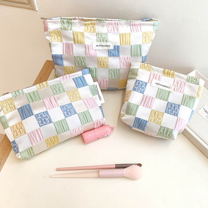 Floral Plaid Cosmetic Bag - DippedShop Wholesale - #0883