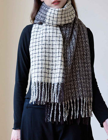 Soft Wool Blend Checkered Fringe Scarf DP25F620