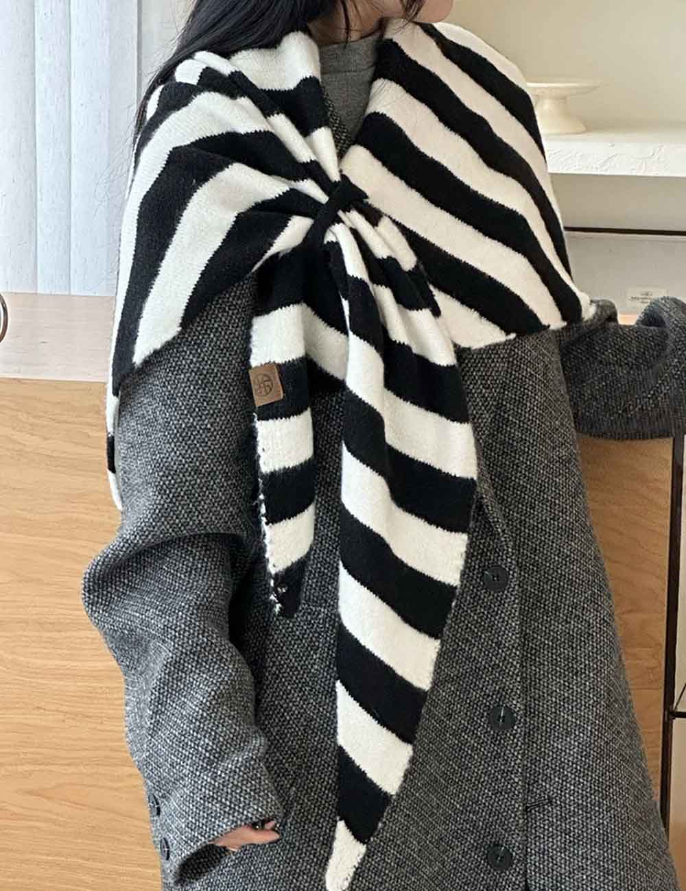 Simple Wool Blend Striped Triangle Winter Scarf DP25G597
