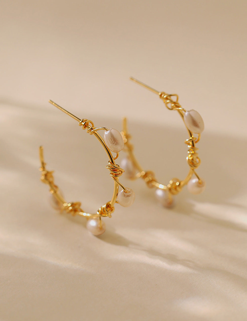 Elegant Pearl Wire Wrapped Hoop Earrings DP25D842