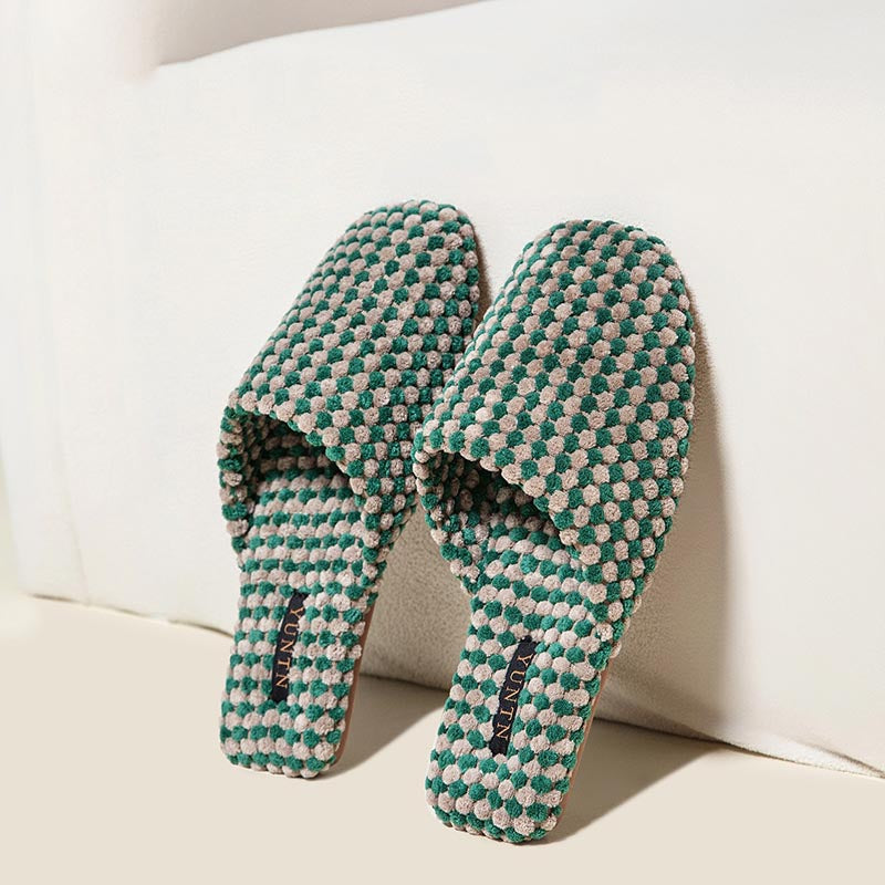 Color Block Cozy Textured Woven Slippers DP25G474