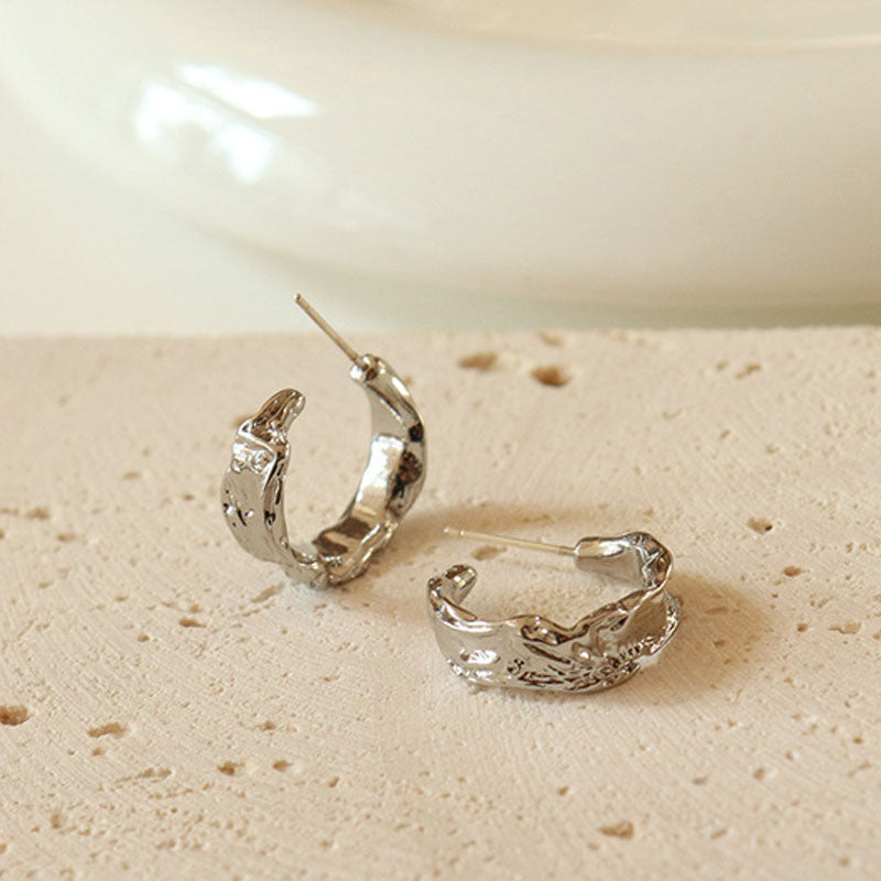 Geometric C Shaped Stud Hoop Earrings DP25E707