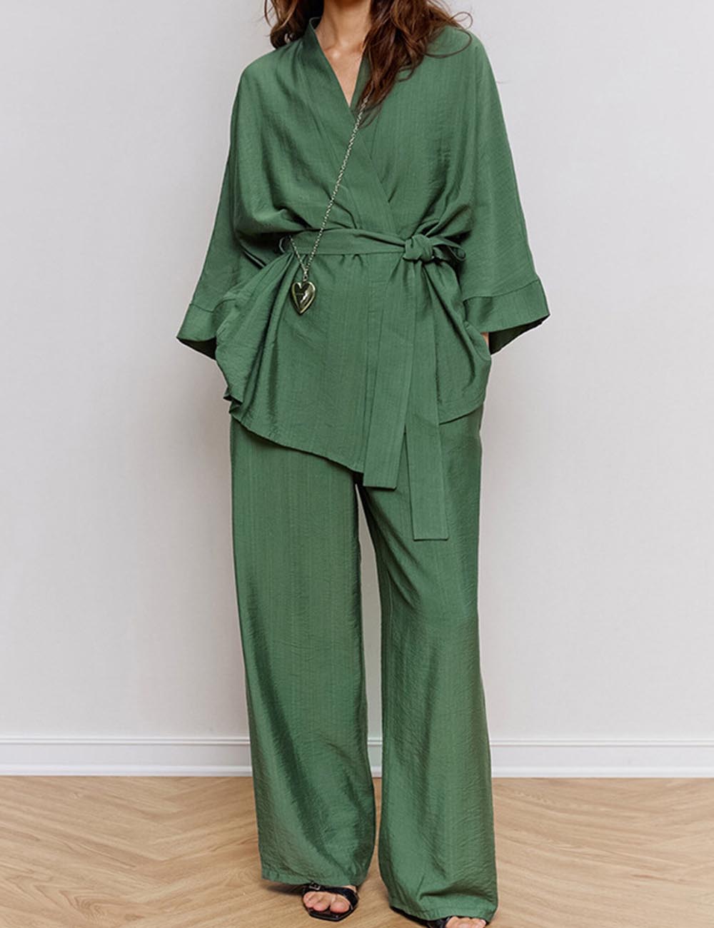 Casual Kimono Robe Pajamas Set With Belt DP25F875