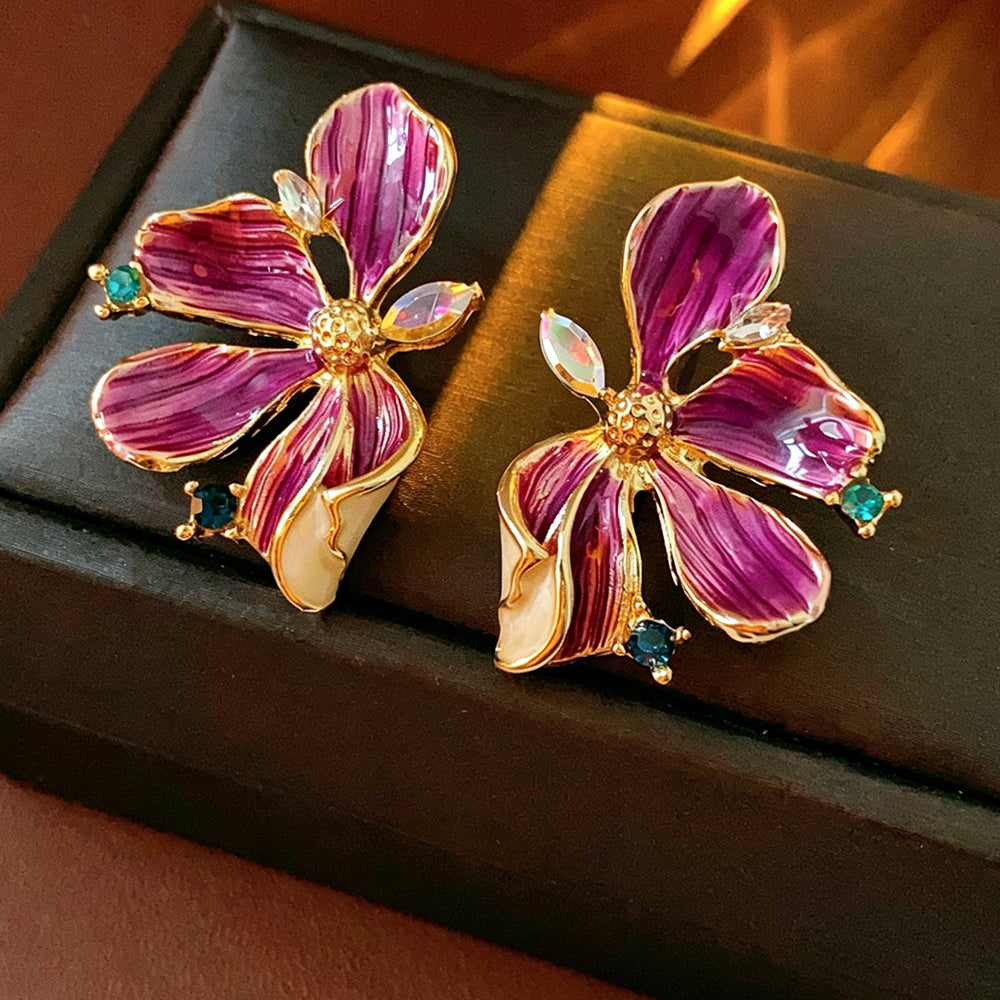 Sweet 3D Floral Rhinestone Stud Earrings 6W6JER795