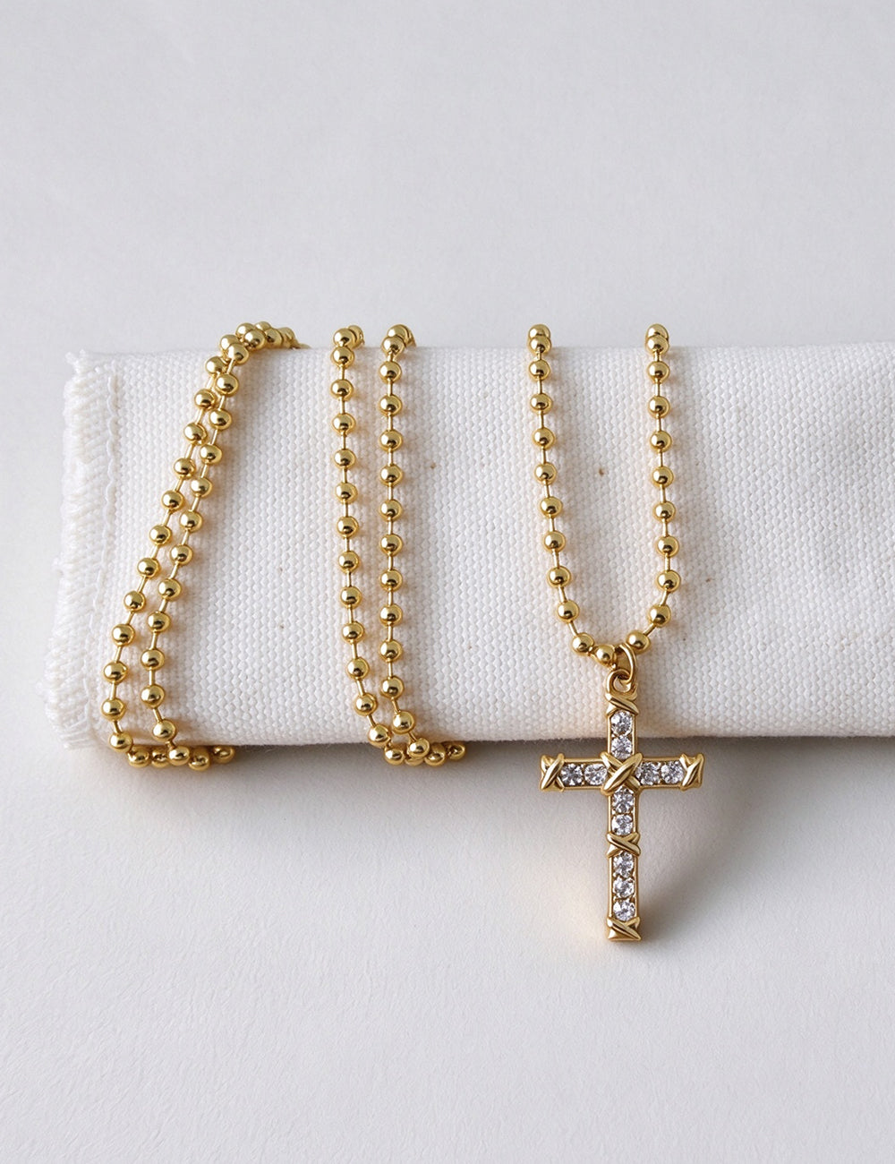 Trendy Rhinestone Cross Pendant Bead Chain Necklace 6W6JNC1011