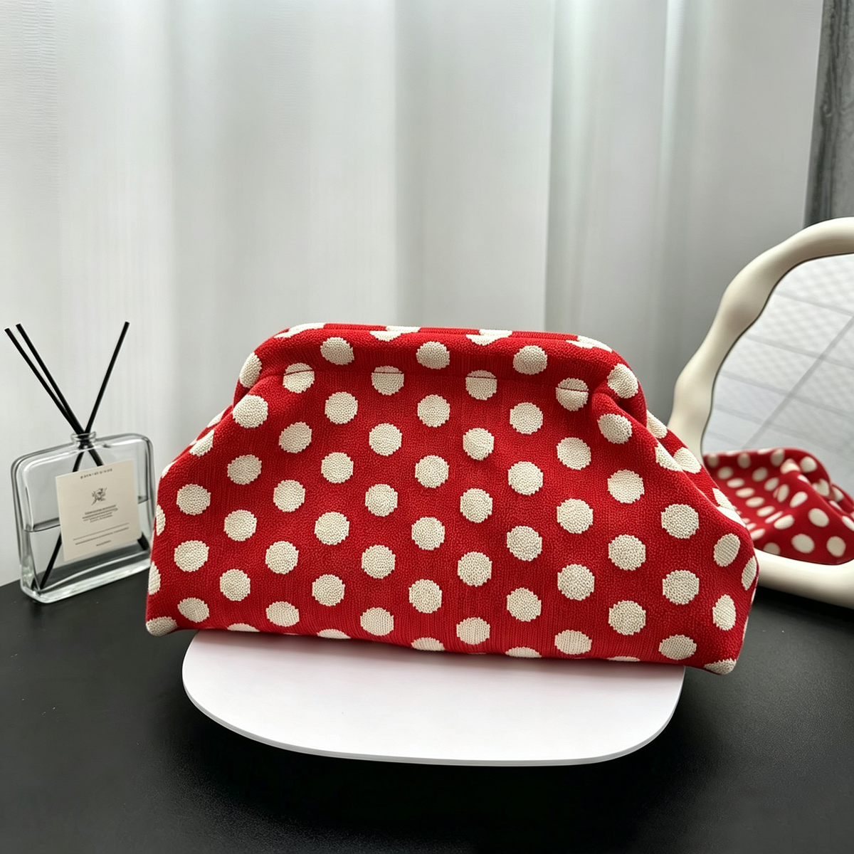 Stylish Woven Polka Dot Cloud Clutch Handbag 6W10BBG1869
