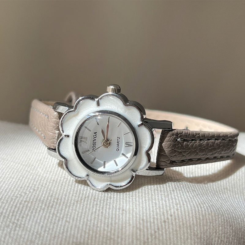 Flower Dial Analog Watch - DippedShop Wholesale - #8515