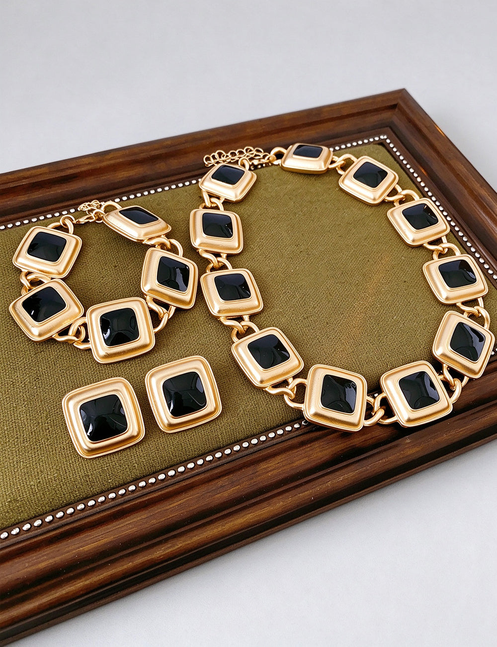 Retro Gold Plated Geometry Shape Chain Necklace 6W6JNC925