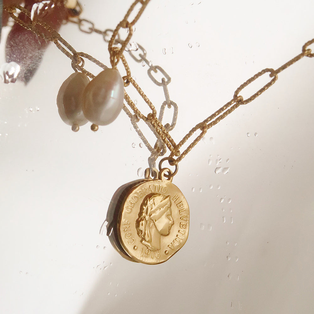 Coin Medallion Pendant Necklace - DippedShop Wholesale - #9043