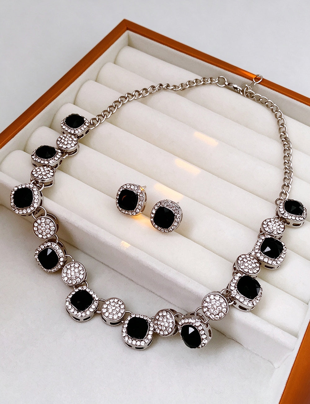 Stylish Rhinestones Geometry Shape Chain Necklace 6W6JNC900
