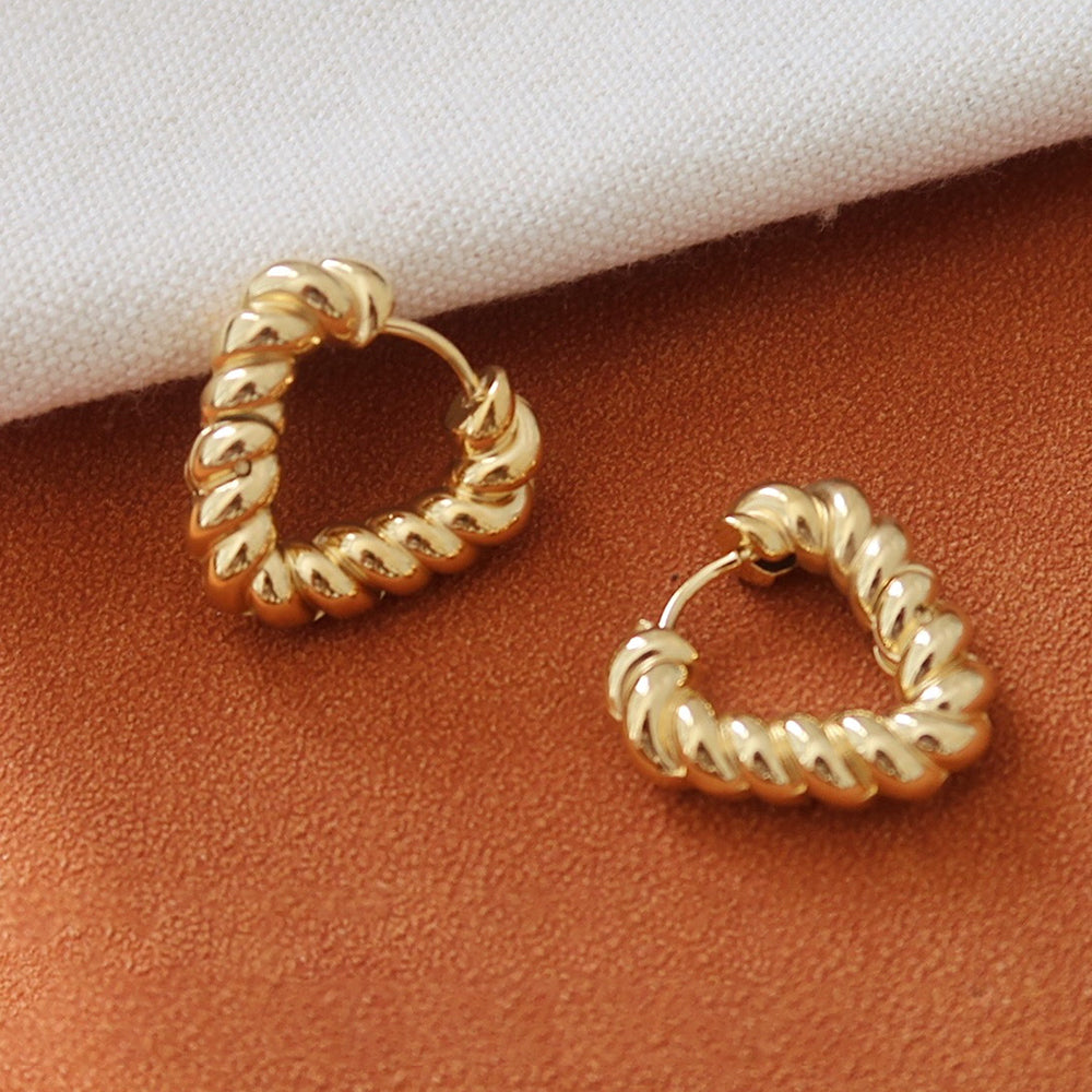 Twisted Rope Heart Hoop Earrings - DippedShop Wholesale - #6627
