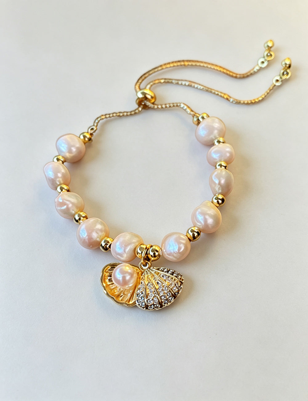 Stylish Gold Plated Freshwater Pearl Bracelet 6W6JBR714