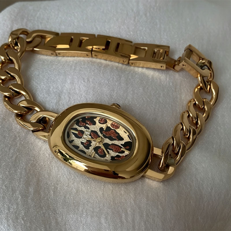 Oval Dial Bracelet Watch - DippedShop Wholesale - #3171