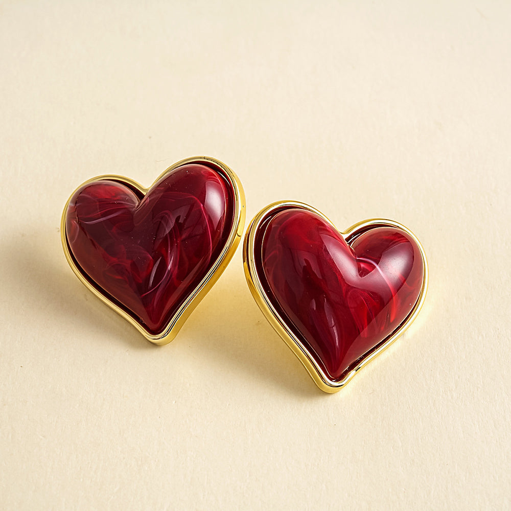 Vintage Enamel Heart Gold Plated Stud Earrings 6W6JER950