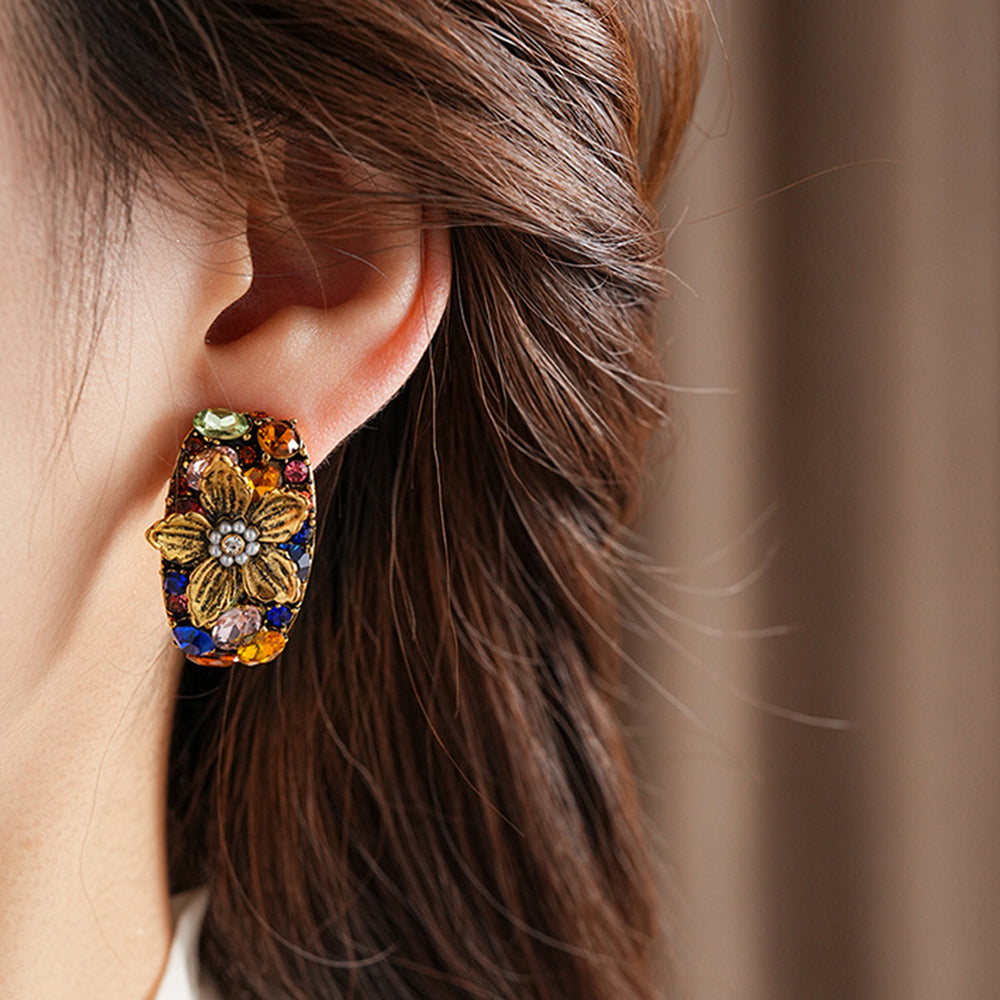 Multi-Color Crystal Flower Stud Earrings 6W6JER831