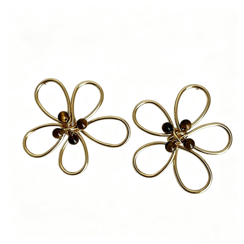 Trendy Hollow Out Flower Beaded Stud Earrings 6W6JER590