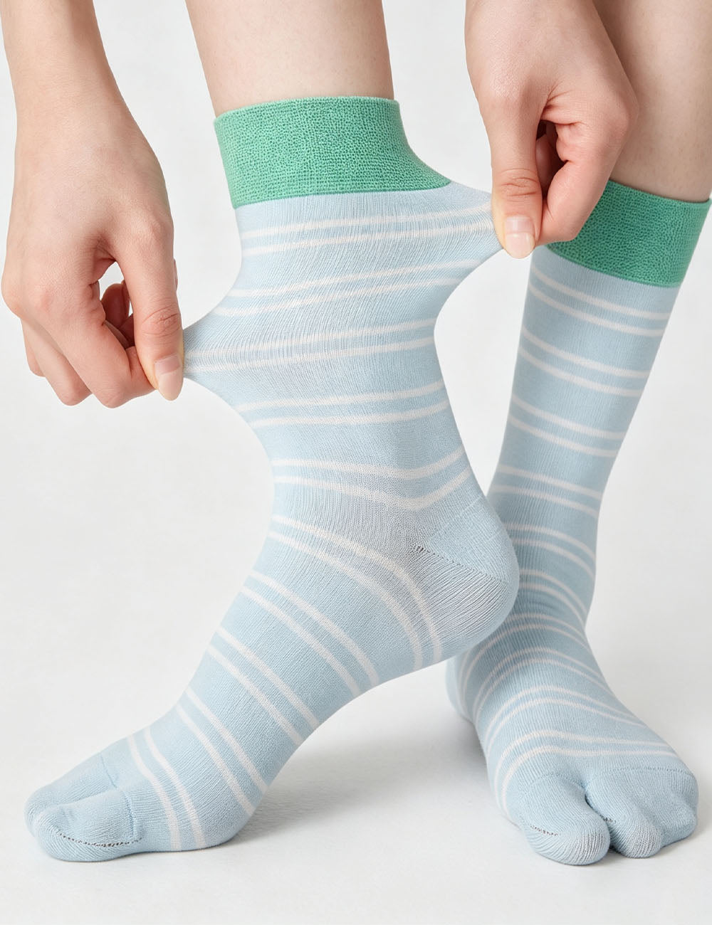 Minimalist Color Block Striped Tabi Socks 6W8FSO533