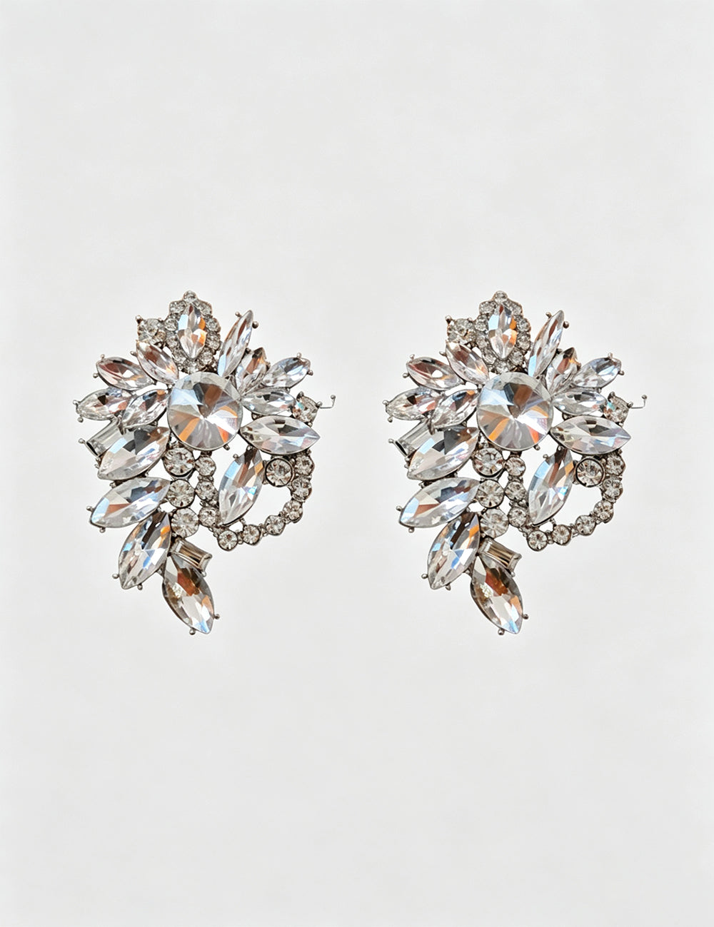Full Rhinestone Heart Geometric Stud Earrings 6W6JER763