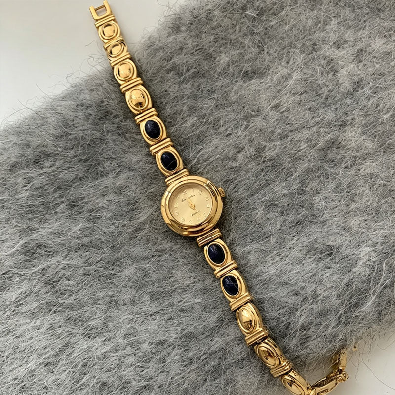 Vintage Round Dial Quartz Watch - DippedShop Wholesale - #3523