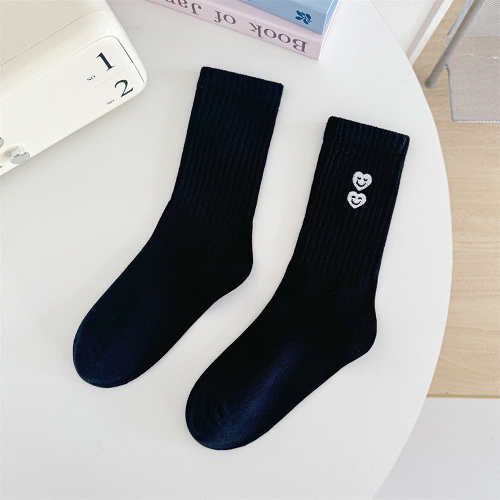 Heart Embroidery Socks - DippedShop Wholesale - #0979
