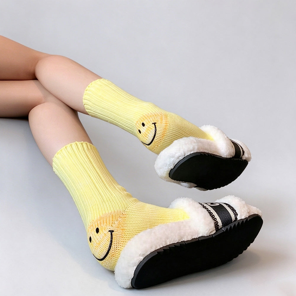 Cute Color Block Smiling Face Pattern Socks 6W8FSO1002