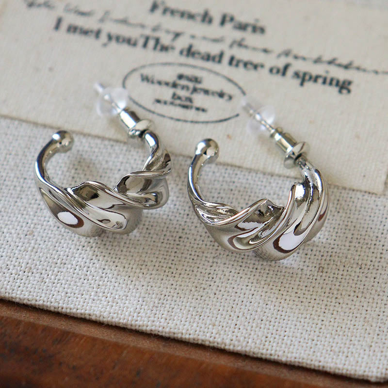 Chunky Gold C-Stud Earrings - DippedShop Wholesale - #1491