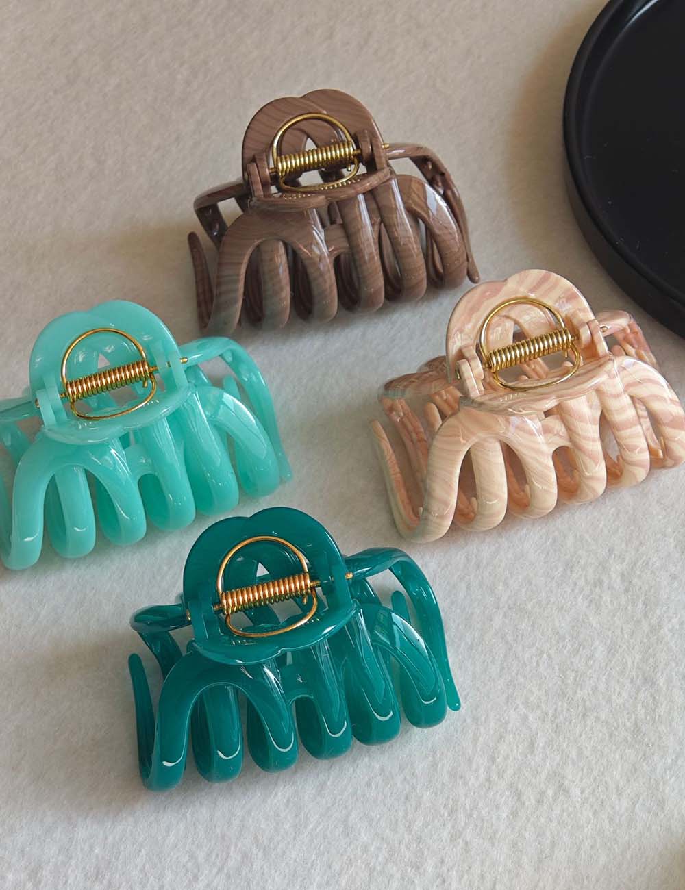 Elegant Large Solid Color Pumpkin Hair Claw DP25B963