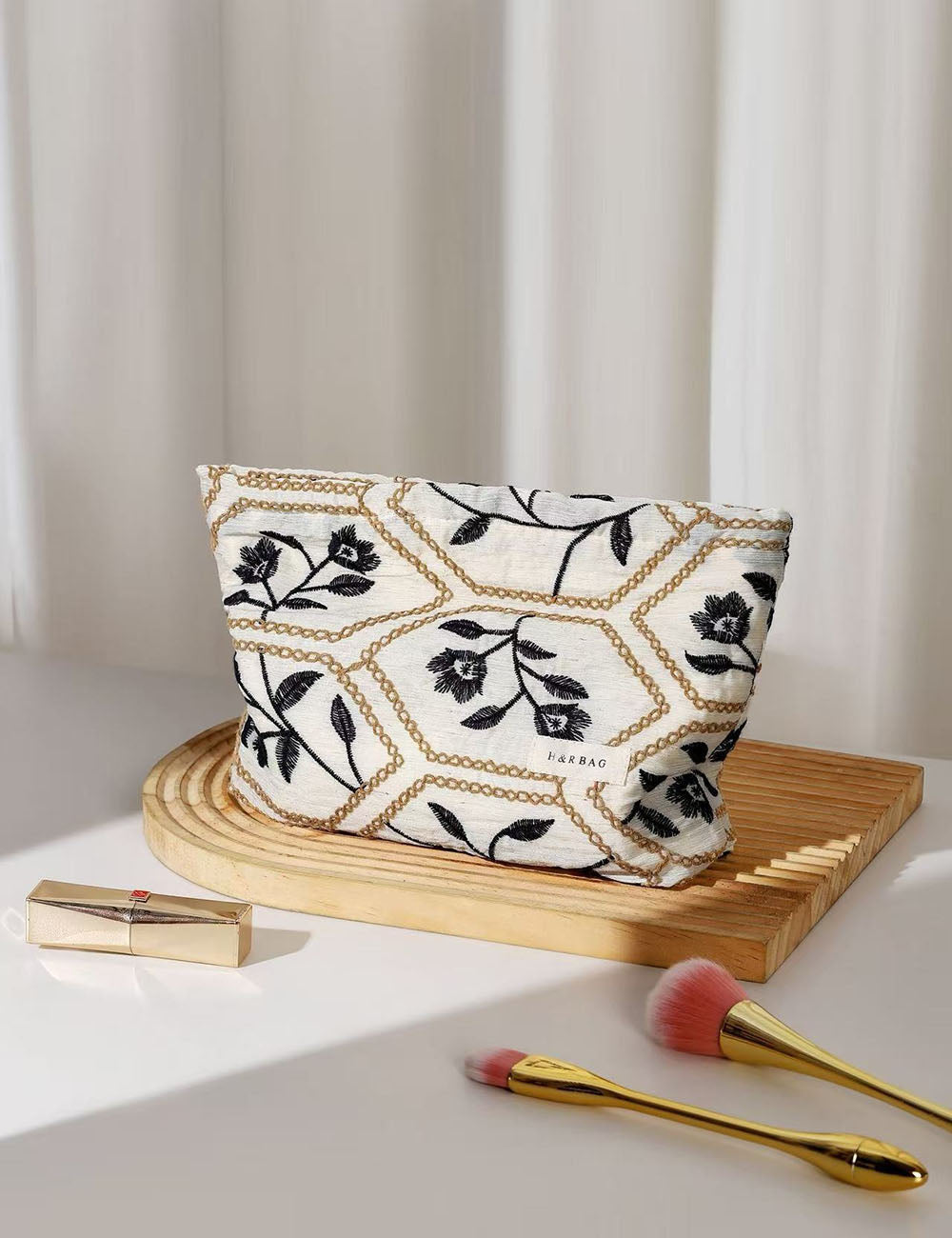 Vintage Floral Cosmetic Bag - DippedShop Wholesale - #7603