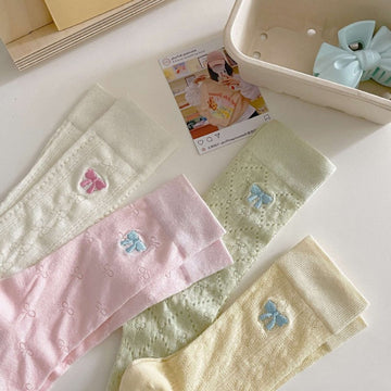 Embroideried Bow Breathable Thin Socks DP25C819