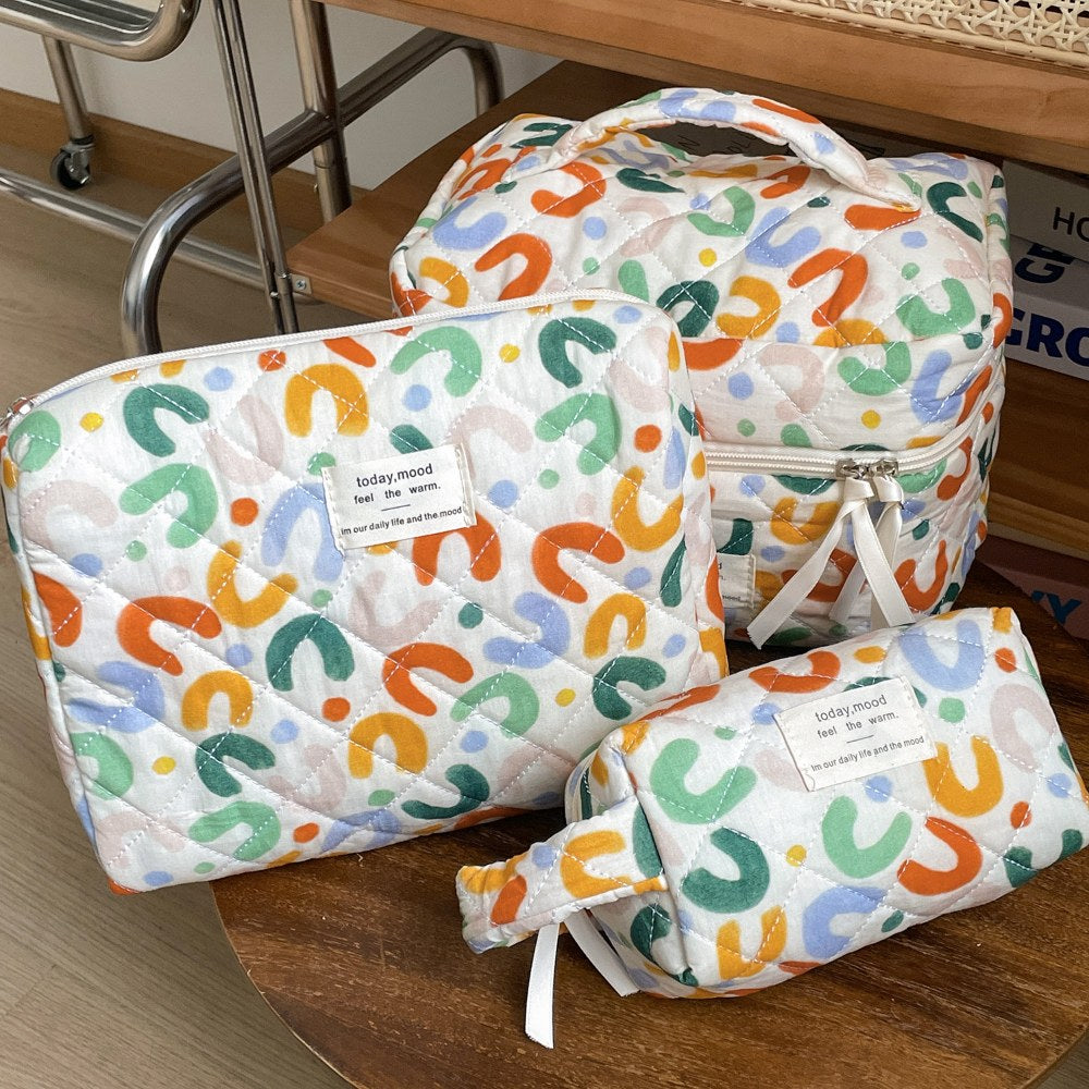 Colorful Letter Cute Make Up Bag DP25A552