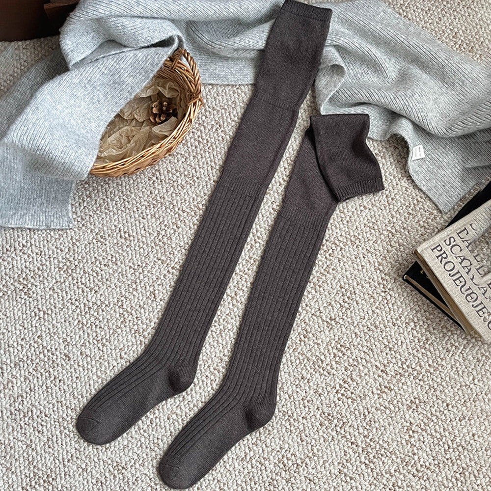 Simple Solid Color Over Knee High Socks 6W8FSO1008