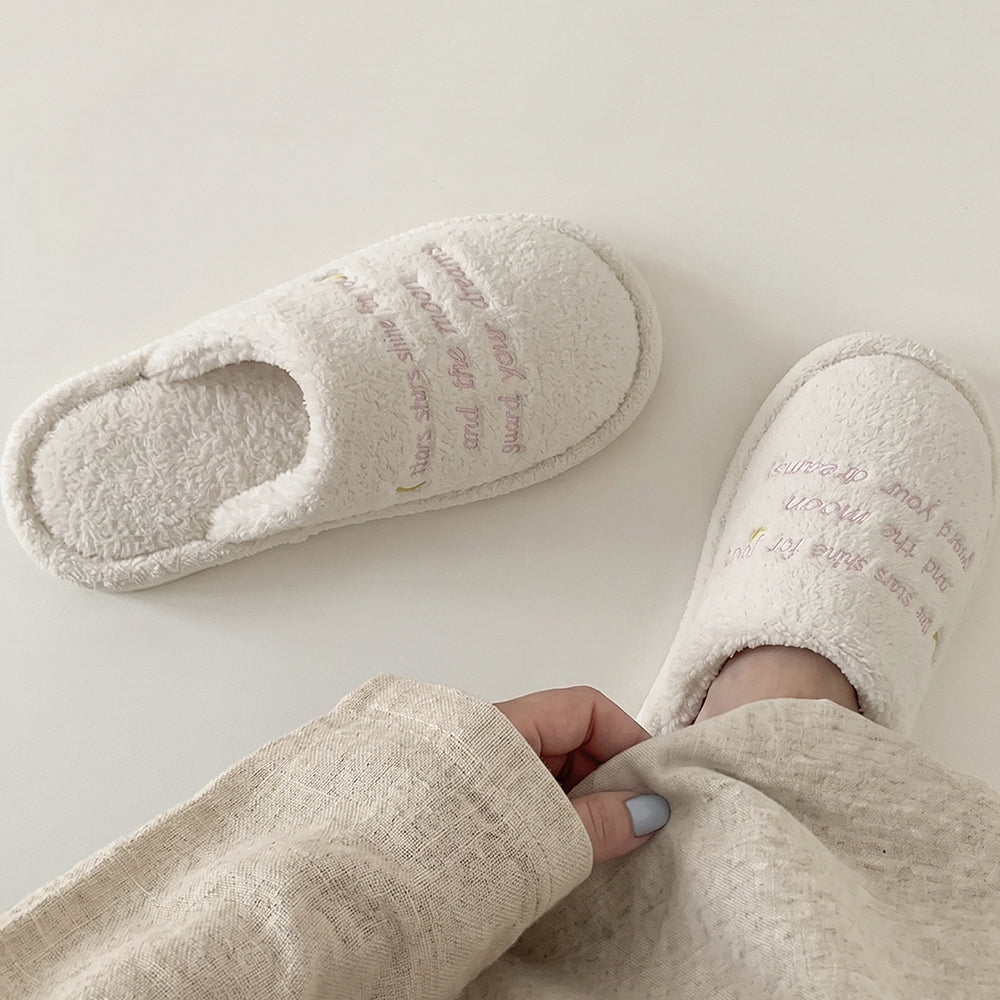 Simple Letter Embroidery Plush Non-Slip Warm Slippers 6W8FSP286