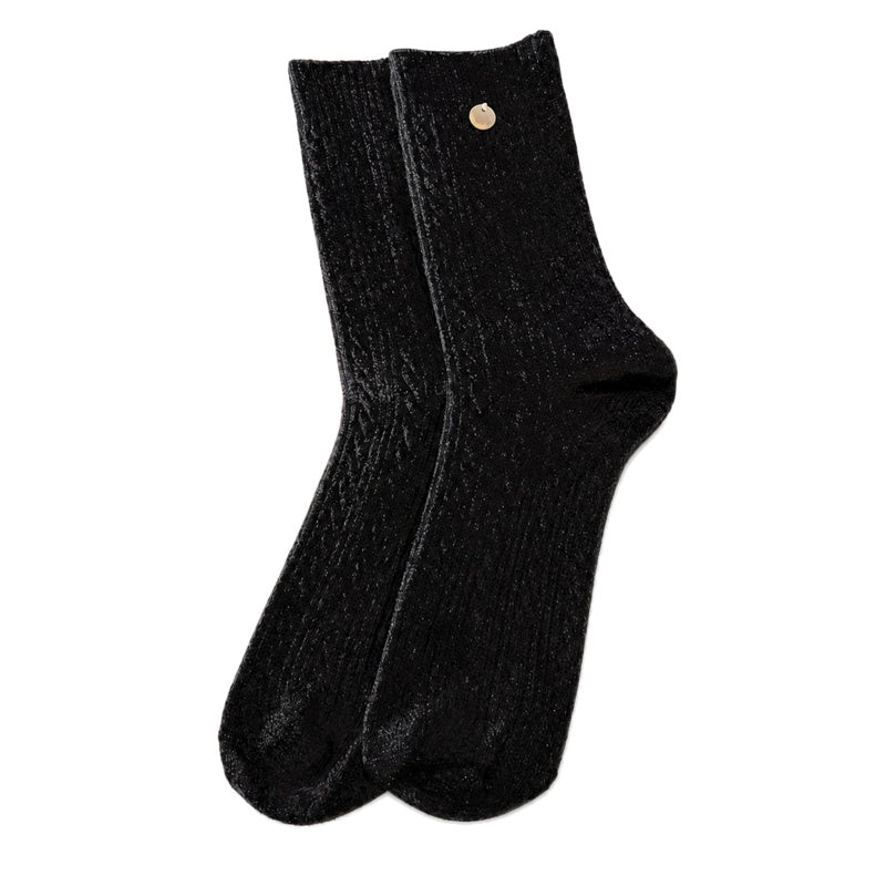 Solid Color Cable Knit Crew Socks 6W8FSO655