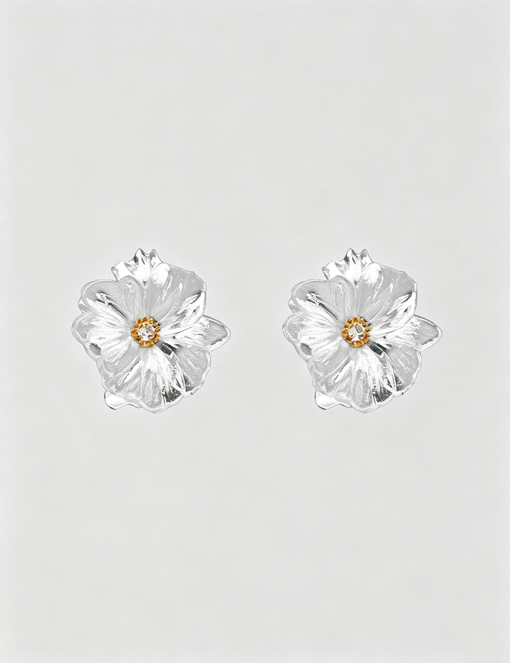 Elegant Exaggerated Transparent Flower Stud Earrings 6W6JER769