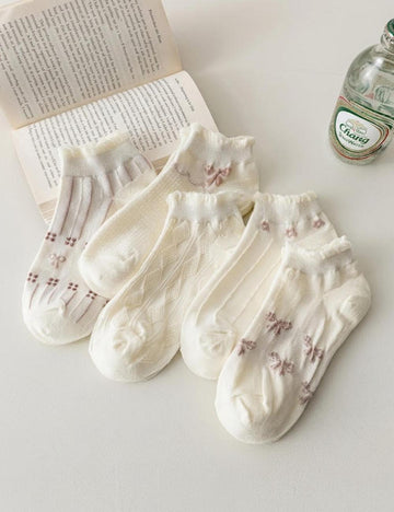 Sweet Ruffle Ankle Socks - DippedShop Wholesale - #3075