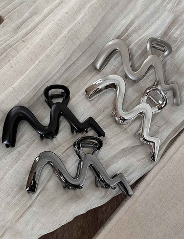 Simple Wave Metal Geometric Large Hair Claw MK2MBEP6W6HCP364