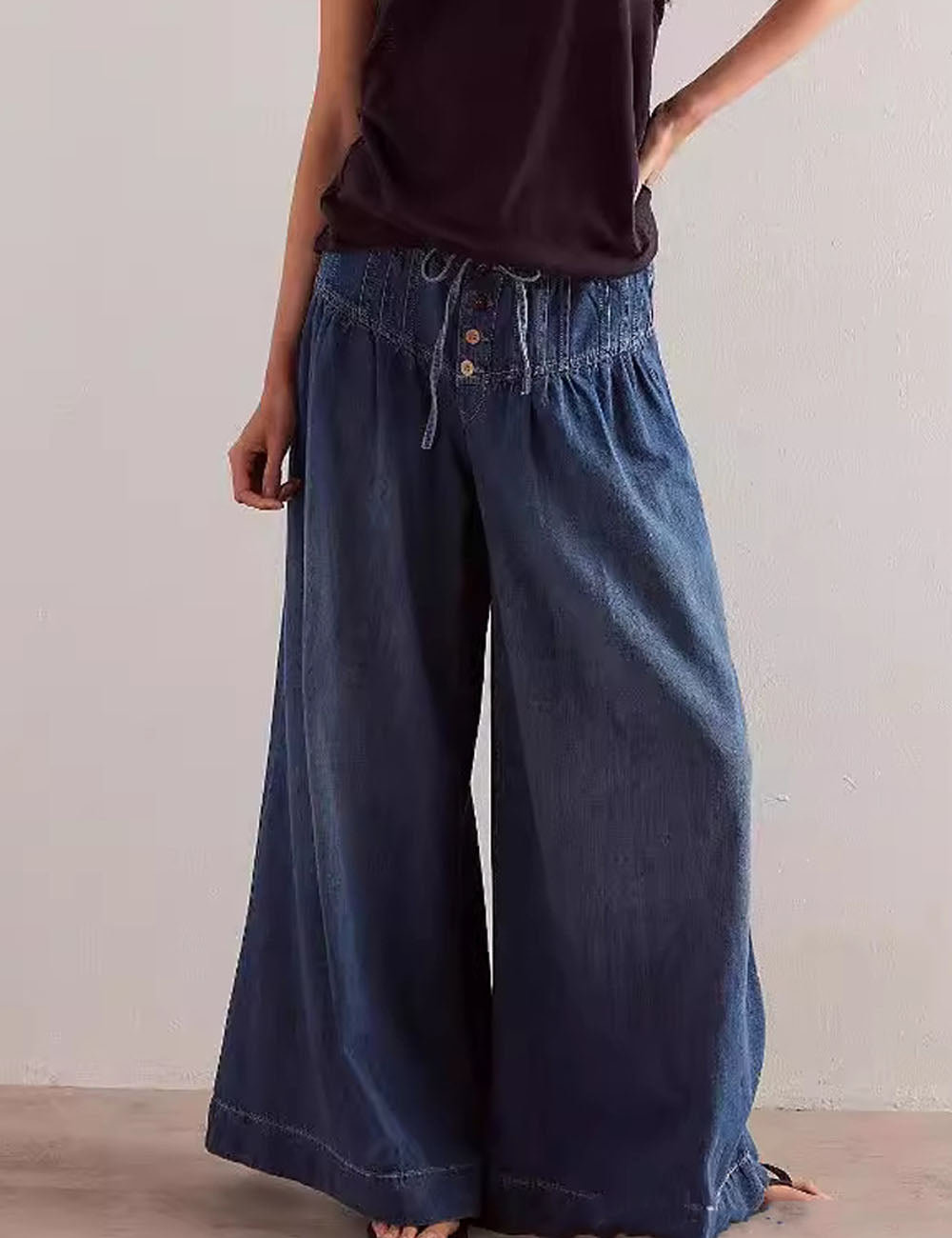 Casual Pleated Mid Waist Wide Leg Jeans DP25E482