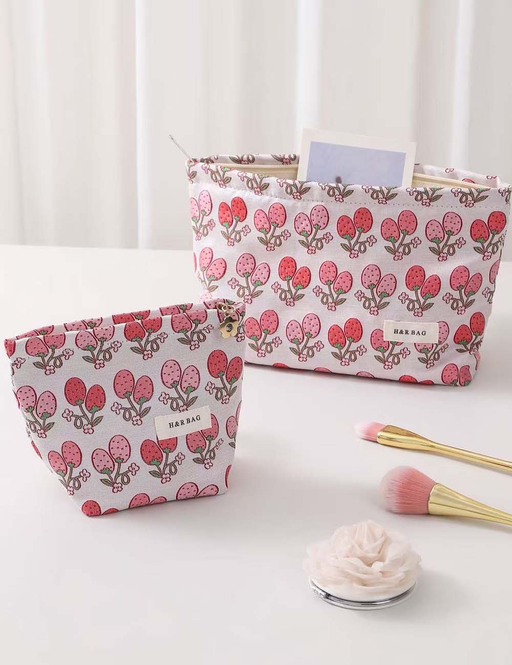 Strawberry Print Cosmetic Bag - DippedShop Wholesale - #2211