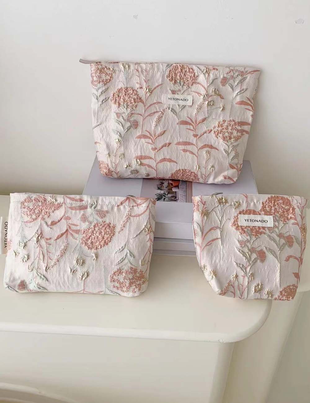 Floral Jacquard Makeup Bag - DippedShop Wholesale - #0723