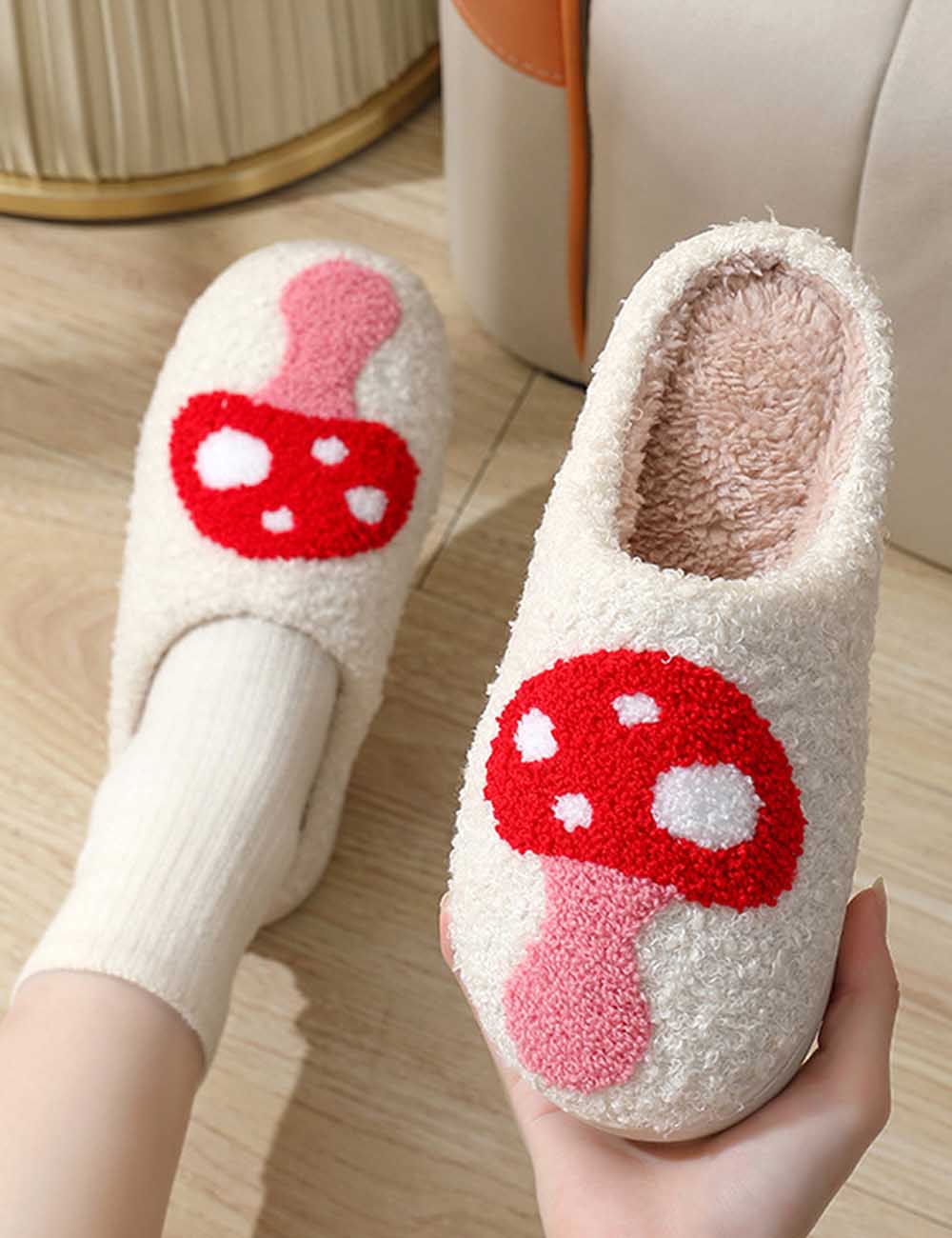 Cute Cartoon Print Cozy Slippers DP25F895