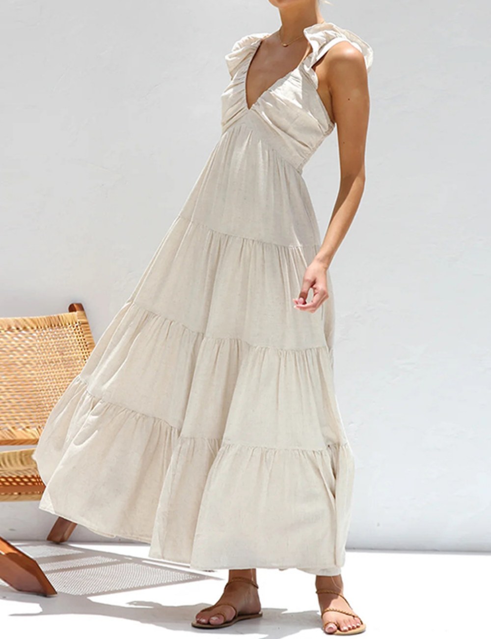 V-Neck Ruffle Sleeveless Maxi Dress DP25C897