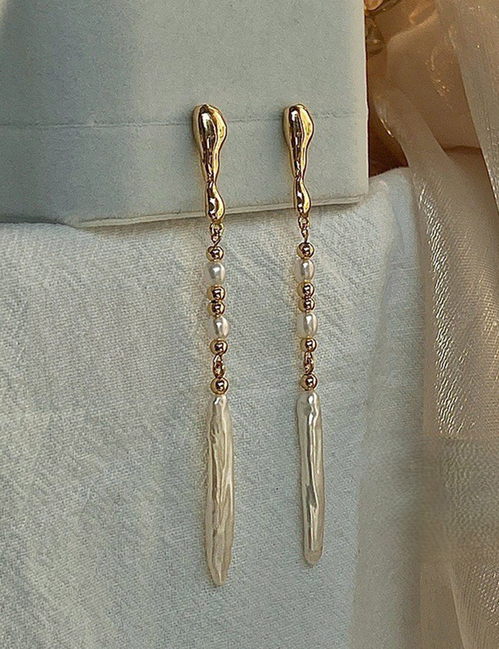 Baroque Pearl Dangle Earrings - DippedShop Wholesale - #9987
