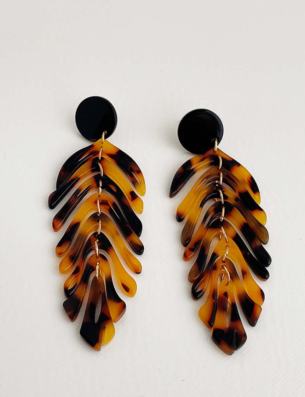 Minimalist Acrylic Leaf Tassel Earrings - DippedShop Wholesale - #6131