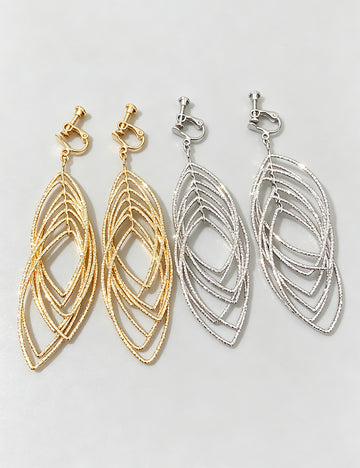 Layered Hollow Out Feather Dangle Earrings 6W6JER765