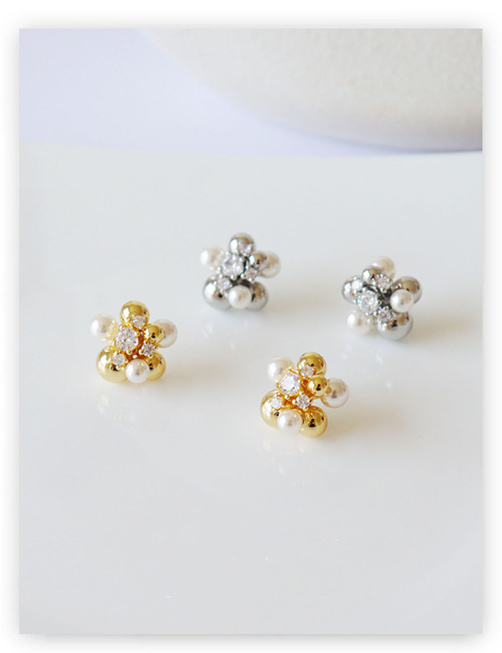 Flower Cubic Zirconia Pearl Stud Earrings DP25E709