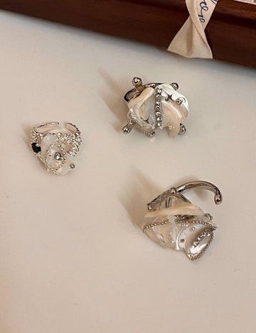 Irregular Rhinestone Shell Stackable Band Ring DP25F769