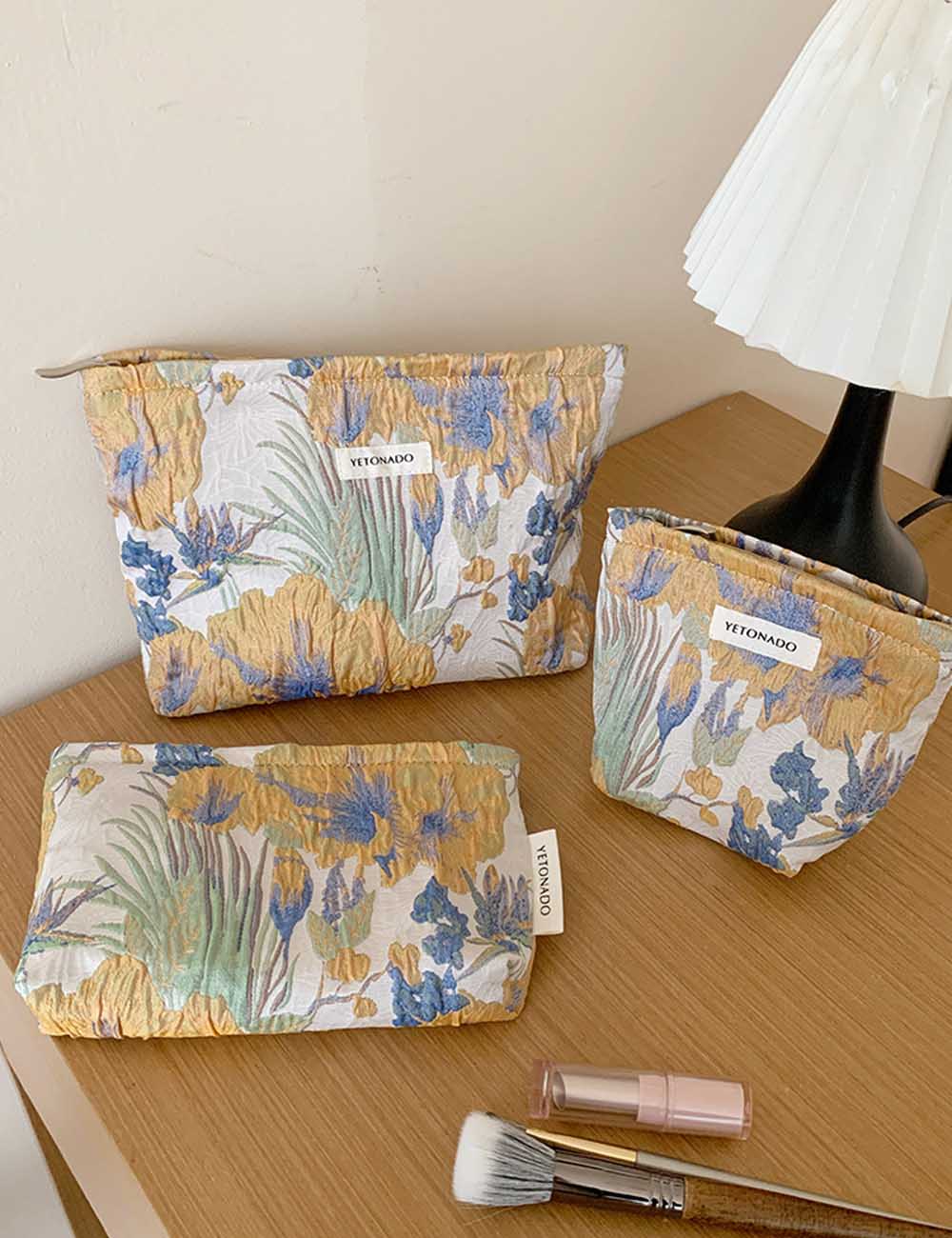 Vintage Floral Makeup Bag - DippedShop Wholesale - #7491