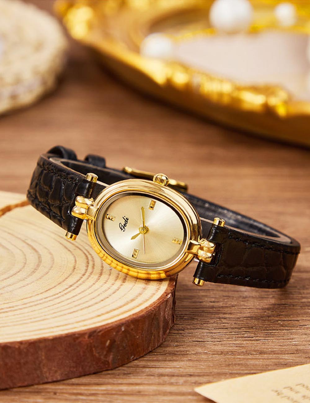 Oval Quartz Leather Watch - DippedShop Wholesale - #2579